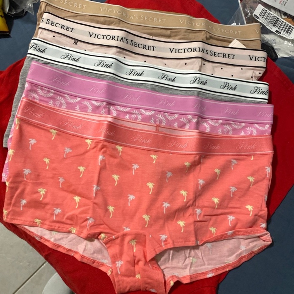 SOLD-Victoria's Secret Pink Palm Print Briefs